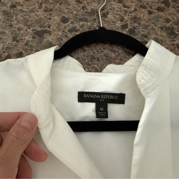Banana Republic cropped white cotton Button Down Shirt - Picture 4 of 5